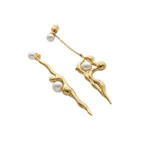 
                  
                    FLOW Asymmetric Gold Long Earrings
                  
                