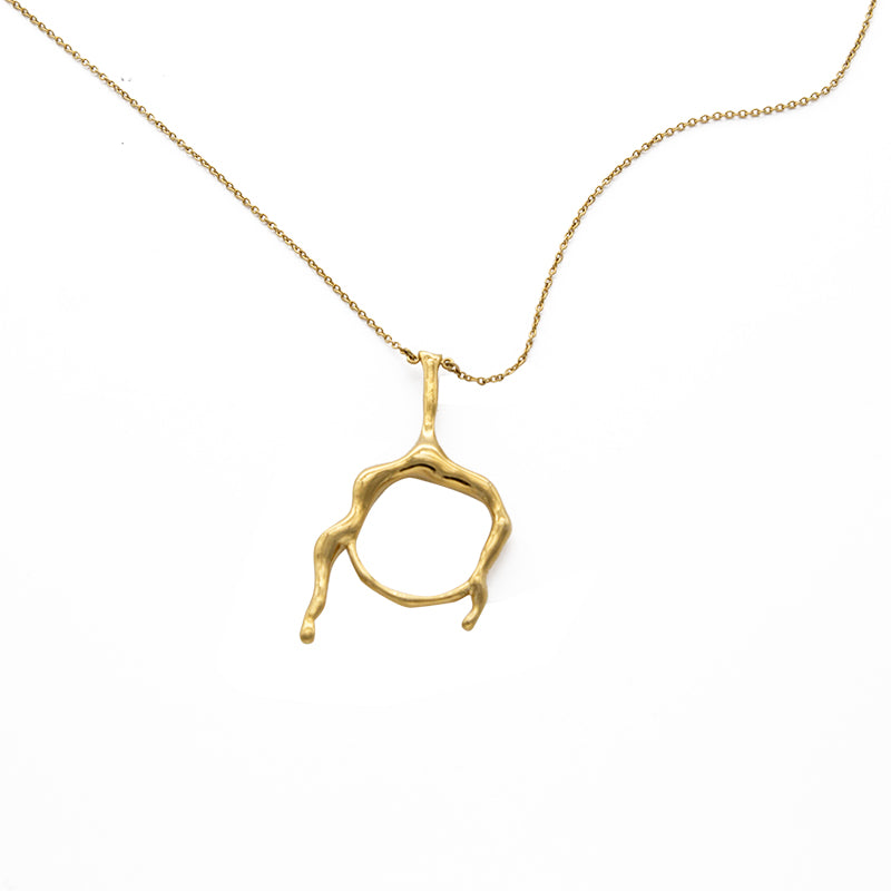 
                  
                    FLOW Gold Circle Necklace
                  
                
