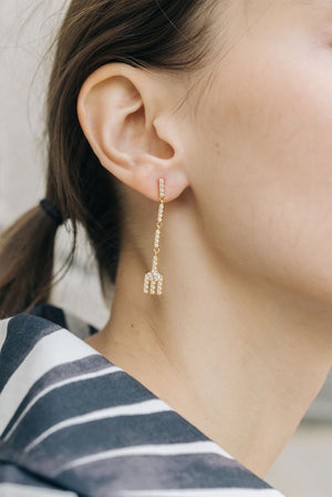 
                  
                    Gold-plated Long Forks Earrings with Crystals
                  
                
