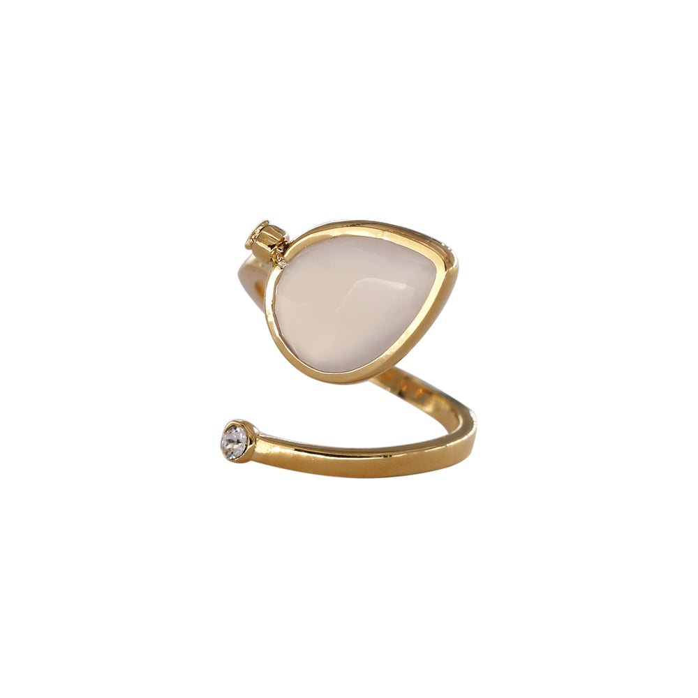 TW Ring With White Natural Agate Stone