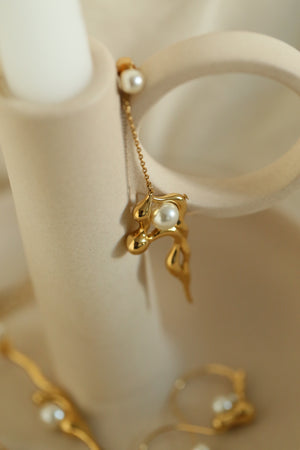 FLOW Asymmetric Gold Long Earrings