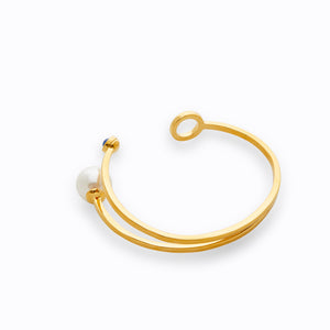 
                  
                    SS Pearl Bangle
                  
                